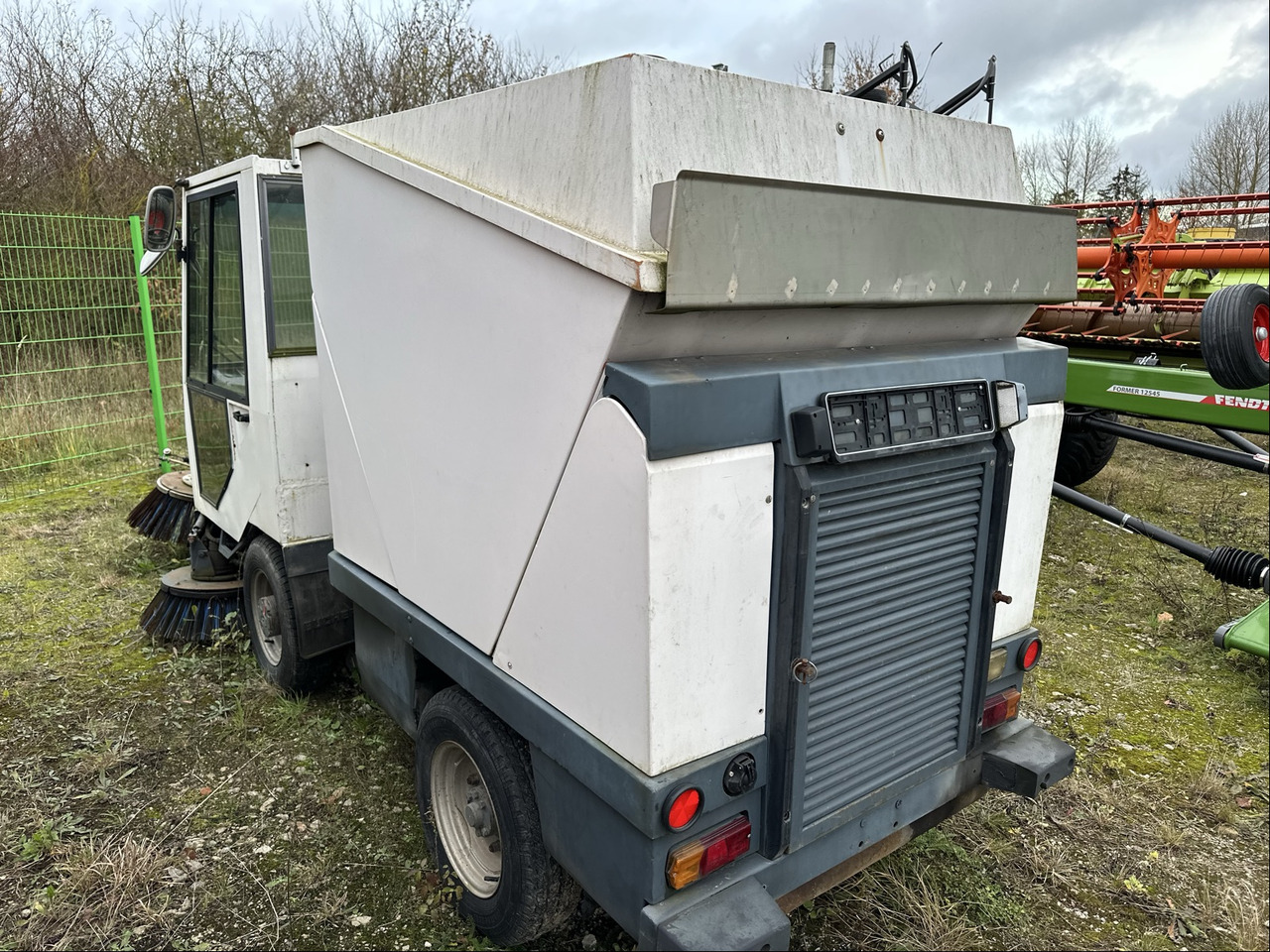 Bucher CityCat K1700 Kehrmasch - Šienapjovė: foto 4 Bucher CityCat K1700 Kehrmasch - Šienapjovė: foto 4