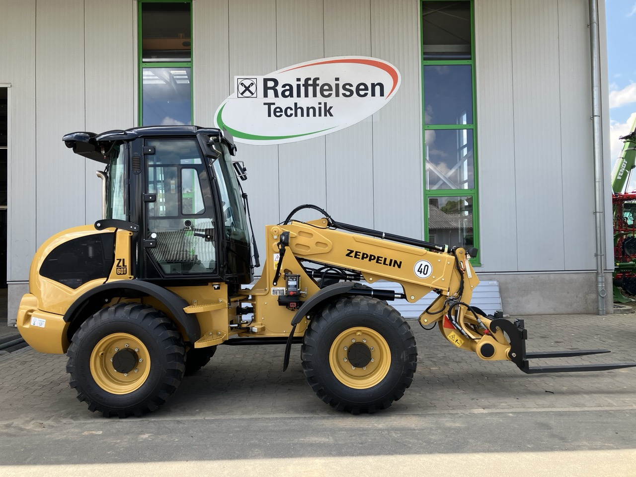 Caterpillar Zeppelin ZL60T - Krautuvas: foto 1 Caterpillar Zeppelin ZL60T - Krautuvas: foto 1