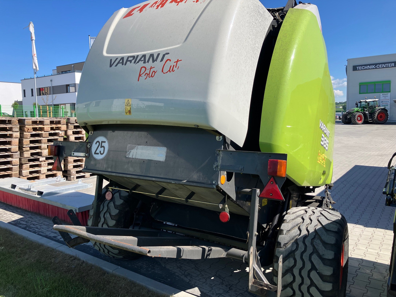 Claas 385 RC - Pašarų tvarkymo technika: foto 2 Claas 385 RC - Pašarų tvarkymo technika: foto 2