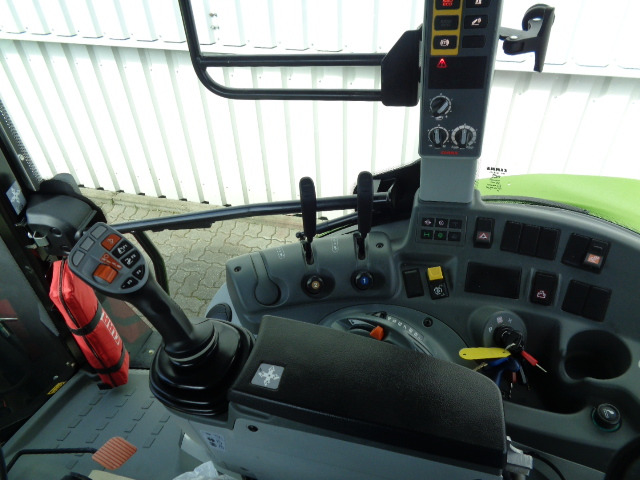 Claas Arion 430 - Traktorius: foto 4 Claas Arion 430 - Traktorius: foto 4
