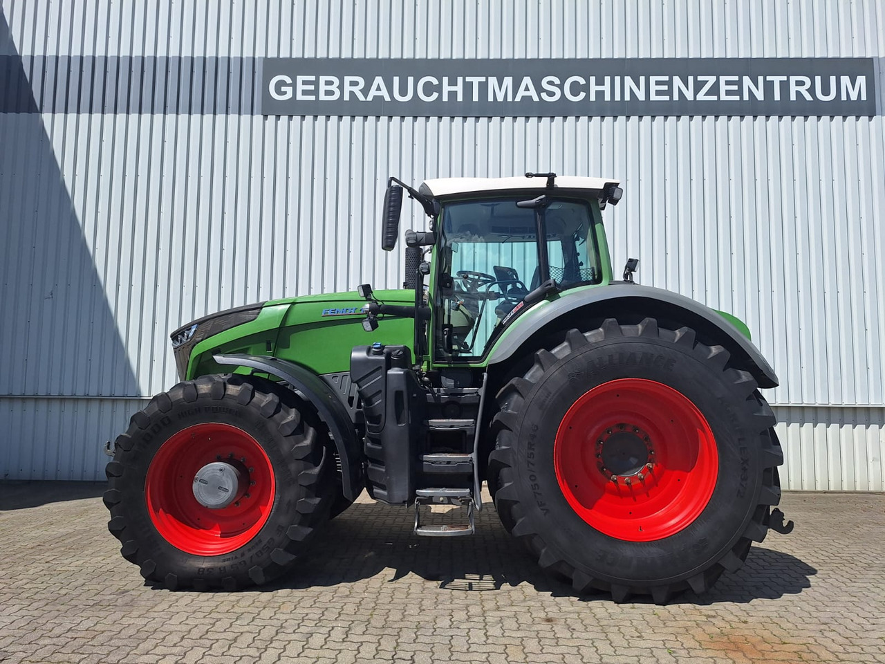 Fendt 1042 Vario S4 ProfiPlus - Traktorius: foto 1 Fendt 1042 Vario S4 ProfiPlus - Traktorius: foto 1