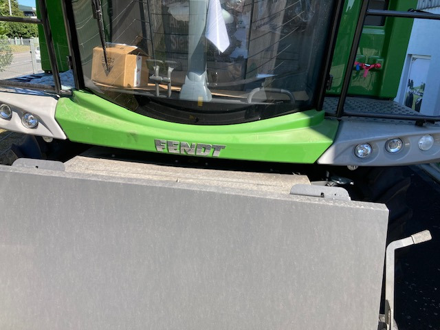 Fendt 5255L MCS - Derliaus nuėmimo kombainas: foto 2 Fendt 5255L MCS - Derliaus nuėmimo kombainas: foto 2