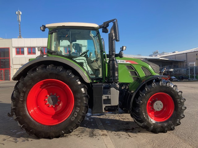 Traktorius Fendt 718 Vario S4 Profi: foto 10 Traktorius Fendt 718 Vario S4 Profi: foto 10