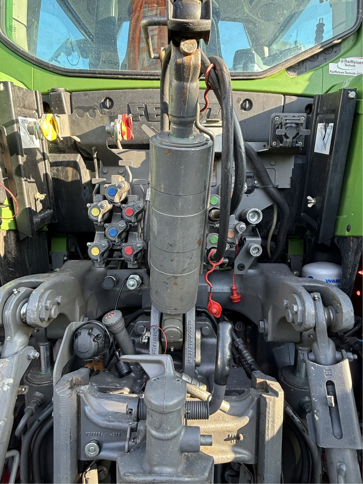 Fendt 724 S4 Profi Plus - Traktorius: foto 5 Fendt 724 S4 Profi Plus - Traktorius: foto 5