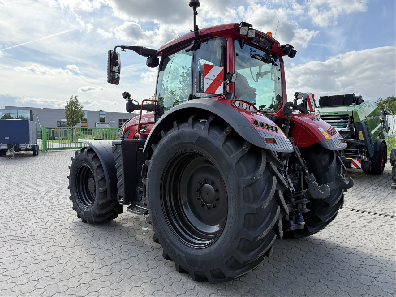 Fendt 724 Vario Gen6 ProfiPlus - Traktorius: foto 4 Fendt 724 Vario Gen6 ProfiPlus - Traktorius: foto 4