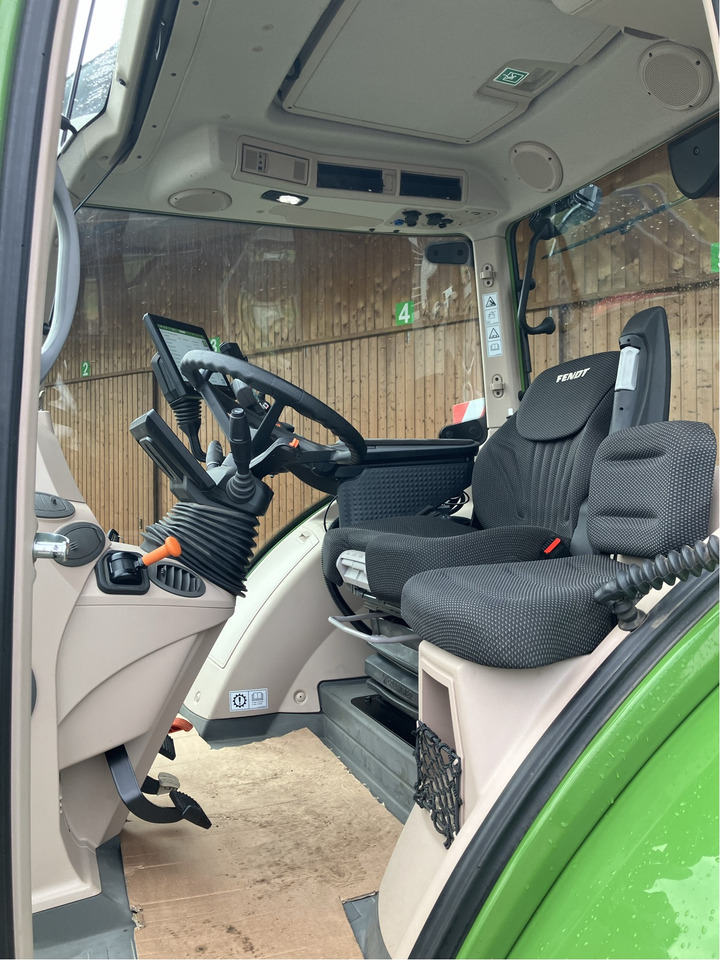 Fendt 724 Vario Gen6 - Traktorius: foto 5 Fendt 724 Vario Gen6 - Traktorius: foto 5