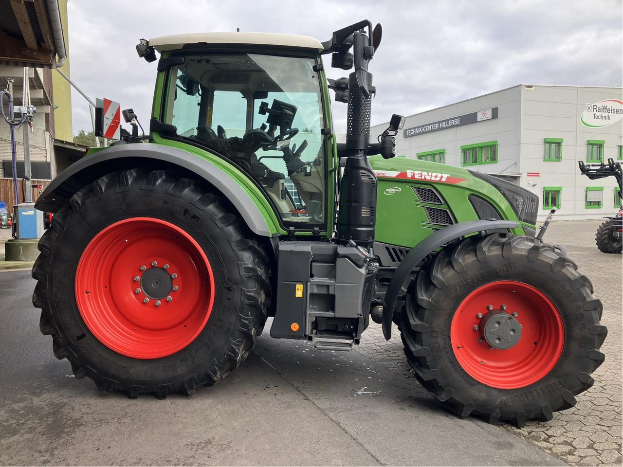 Nauja Traktorius Fendt 724 Vario Gen6: foto 8
