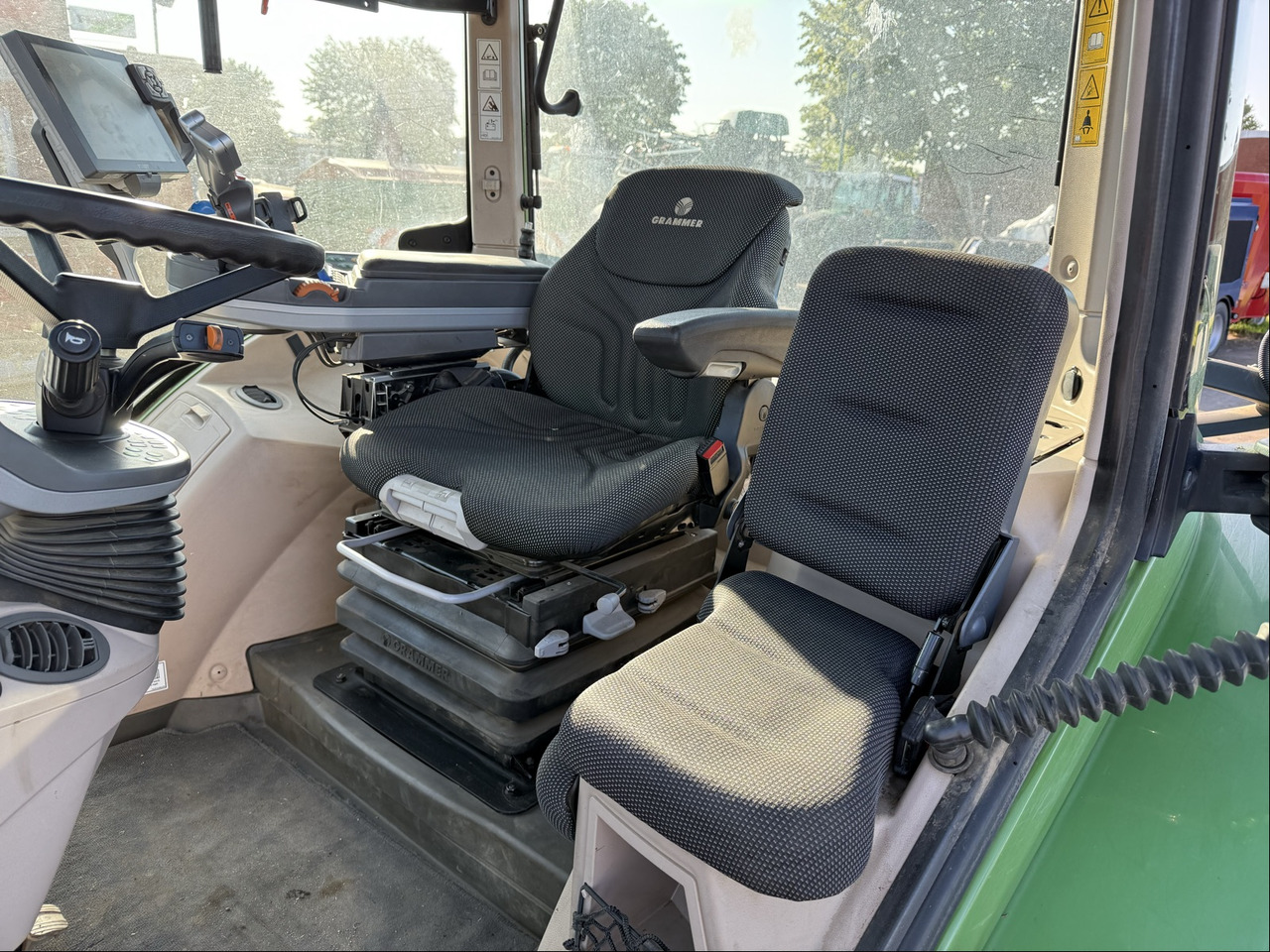 Fendt 724 Vario S4 ProfiPlus - Traktorius: foto 4 Fendt 724 Vario S4 ProfiPlus - Traktorius: foto 4
