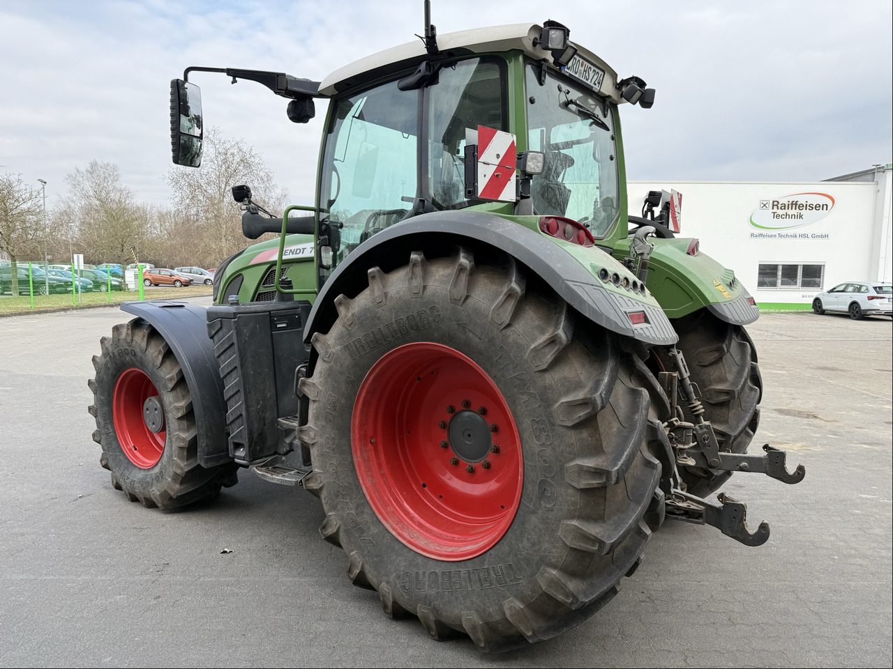 Fendt 724 Vario S4 - Traktorius: foto 4 Fendt 724 Vario S4 - Traktorius: foto 4
