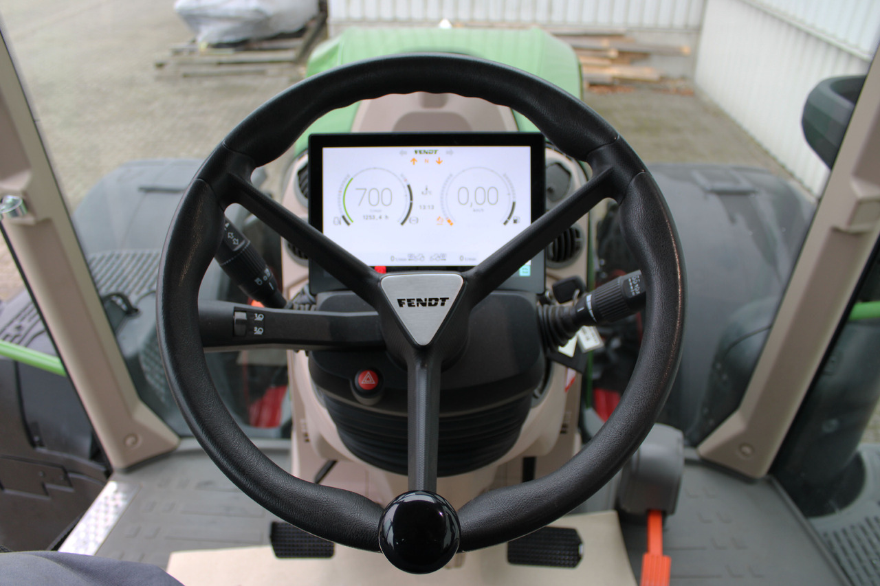 Fendt 726 Vario Gen7 Power Sett2 - Traktorius: foto 4 Fendt 726 Vario Gen7 Power Sett2 - Traktorius: foto 4