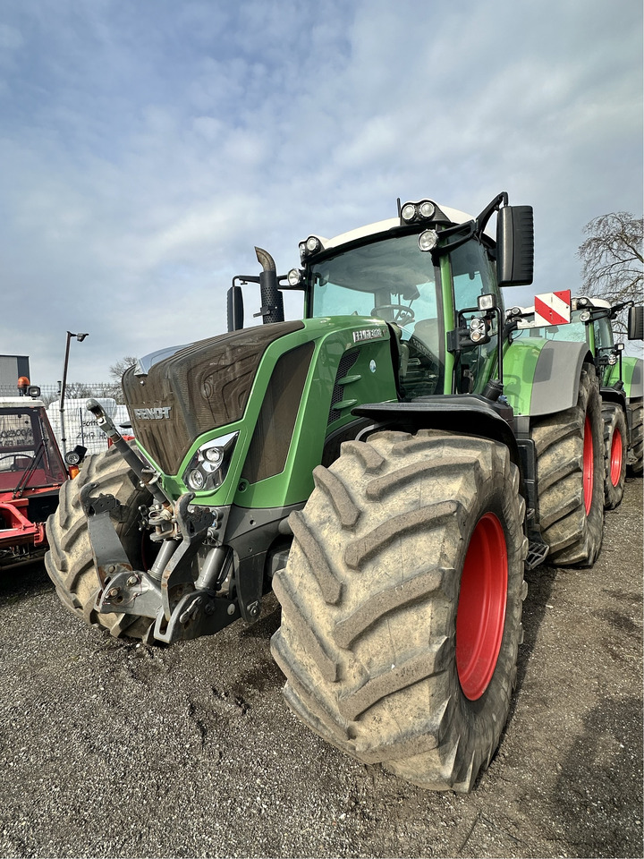 Fendt 828 S4 Profi Plus - Traktorius: foto 1 Fendt 828 S4 Profi Plus - Traktorius: foto 1