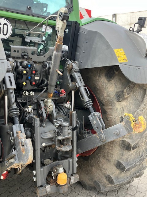 Traktorius Fendt 828 Vario S4 ProfiPlus: foto 6