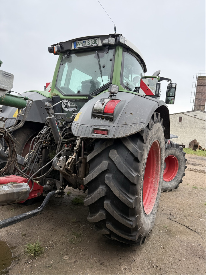 Fendt 828 Vario S4 ProfiPlus - Traktorius: foto 4 Fendt 828 Vario S4 ProfiPlus - Traktorius: foto 4