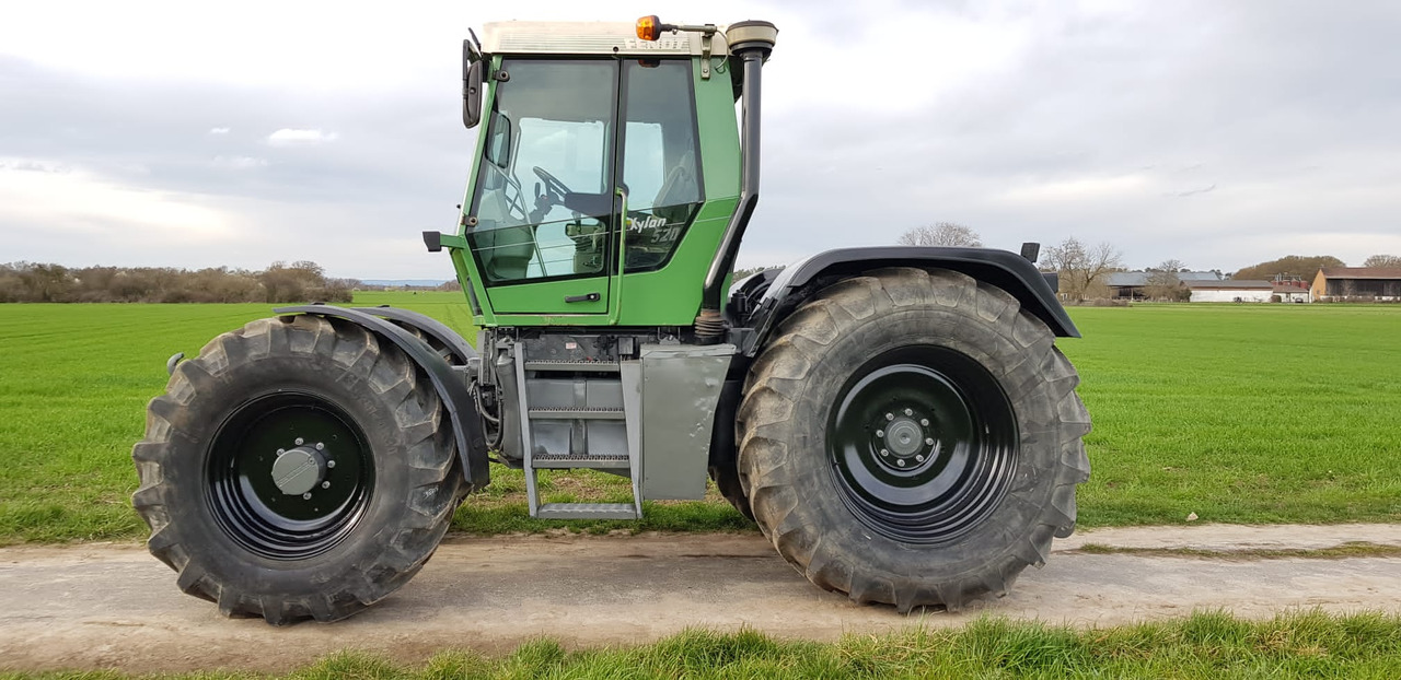 Fendt Xylon 520 - Traktorius: foto 5 Fendt Xylon 520 - Traktorius: foto 5