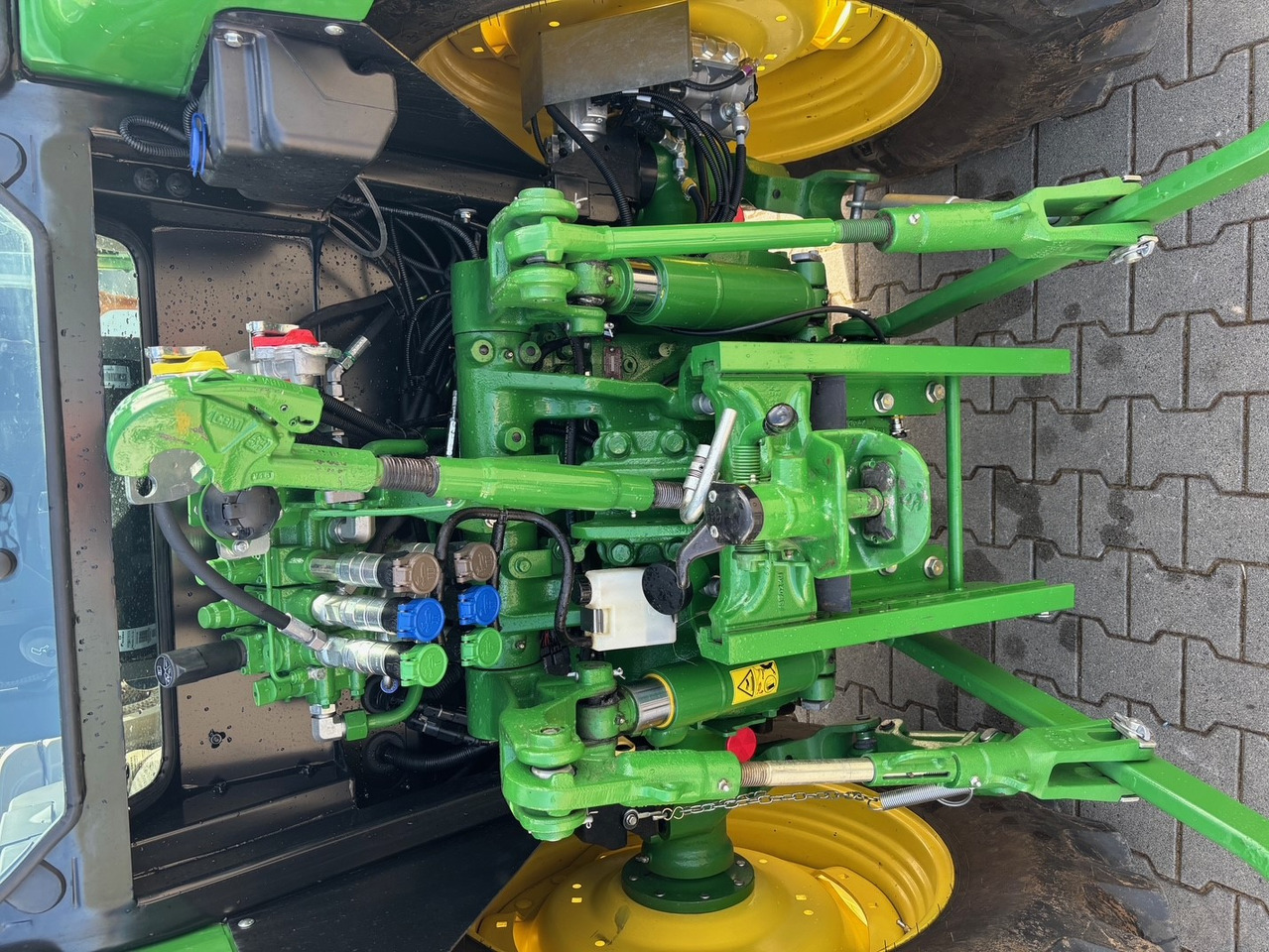 John Deere 5090M - Traktorius: foto 5 John Deere 5090M - Traktorius: foto 5