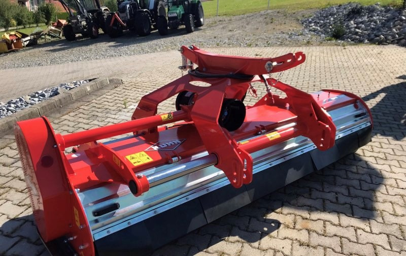 Kuhn BPR 280 PRO - Hammerschlegel - Žolės smulkintuvas: foto 1 Kuhn BPR 280 PRO - Hammerschlegel - Žolės smulkintuvas: foto 1
