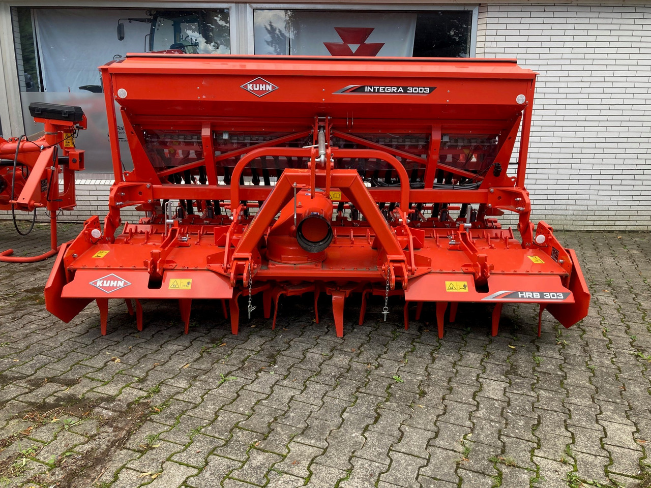 Kuhn Integra 3003 24 SD - Sėjamoji: foto 1 Kuhn Integra 3003 24 SD - Sėjamoji: foto 1