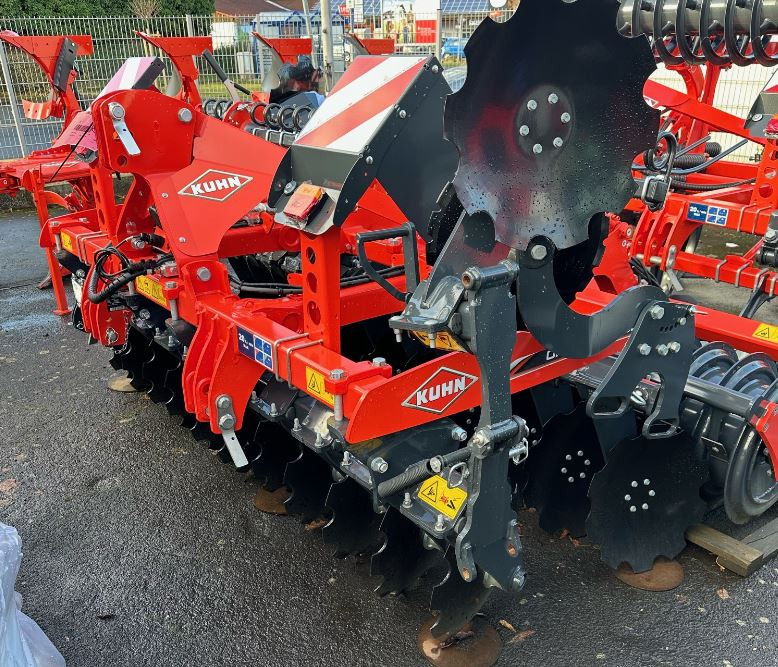Kuhn OPTIMER L300 - Akėčios: foto 1 Kuhn OPTIMER L300 - Akėčios: foto 1