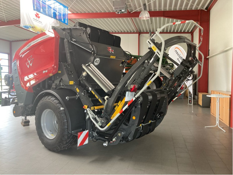 Massey Ferguson 4160 V Protec 25 Messer - Pašarų tvarkymo technika: foto 2 Massey Ferguson 4160 V Protec 25 Messer - Pašarų tvarkymo technika: foto 2
