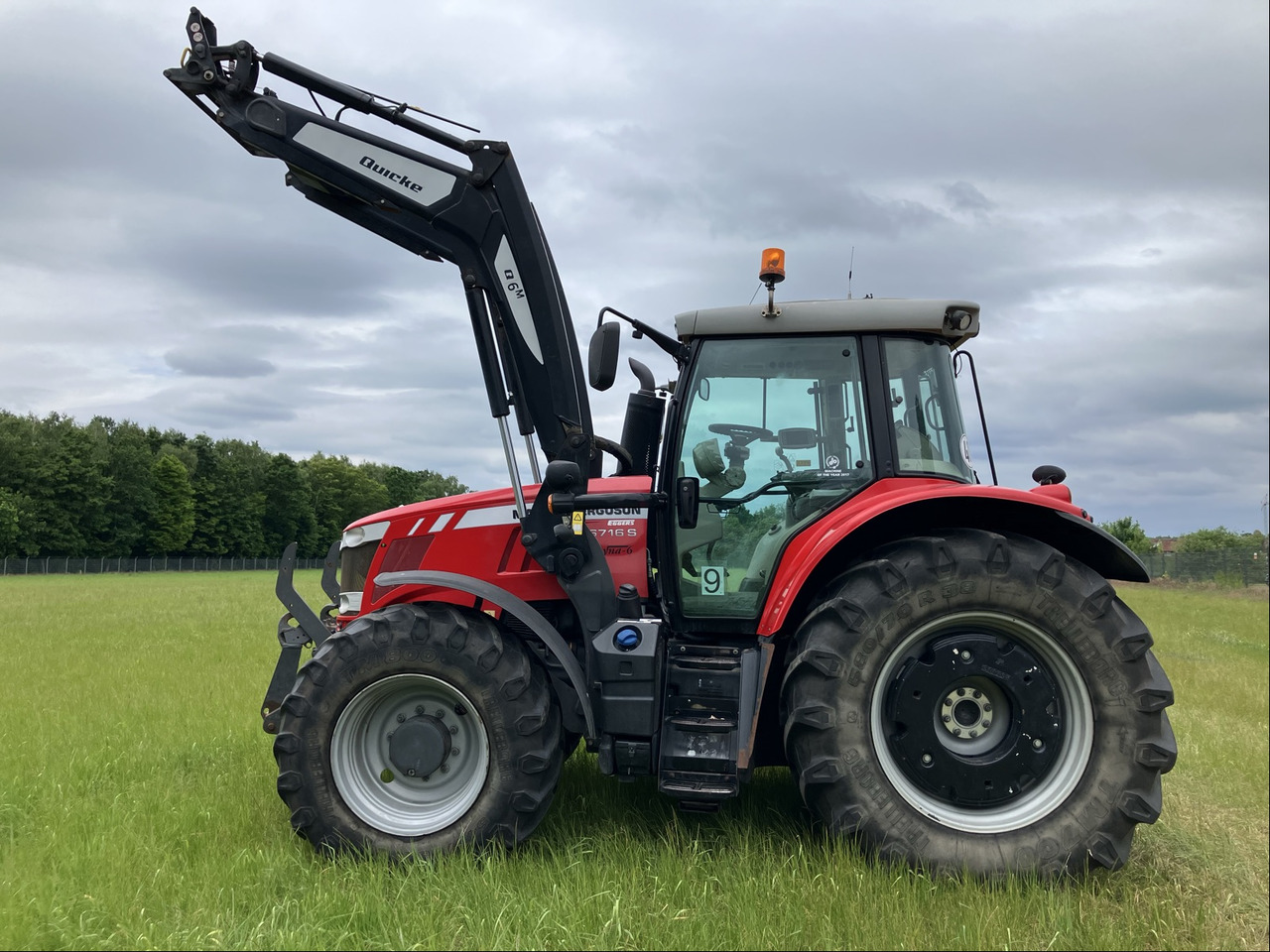 Massey Ferguson 6716 S Dyna 6 - Traktorius: foto 1 Massey Ferguson 6716 S Dyna 6 - Traktorius: foto 1