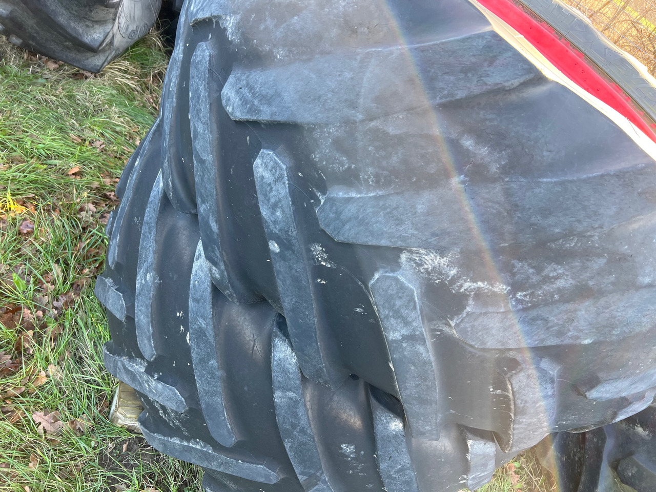 Michelin 1x Rad 600/65 R28 - Padangos ir ratlankiai: foto 2 Michelin 1x Rad 600/65 R28 - Padangos ir ratlankiai: foto 2