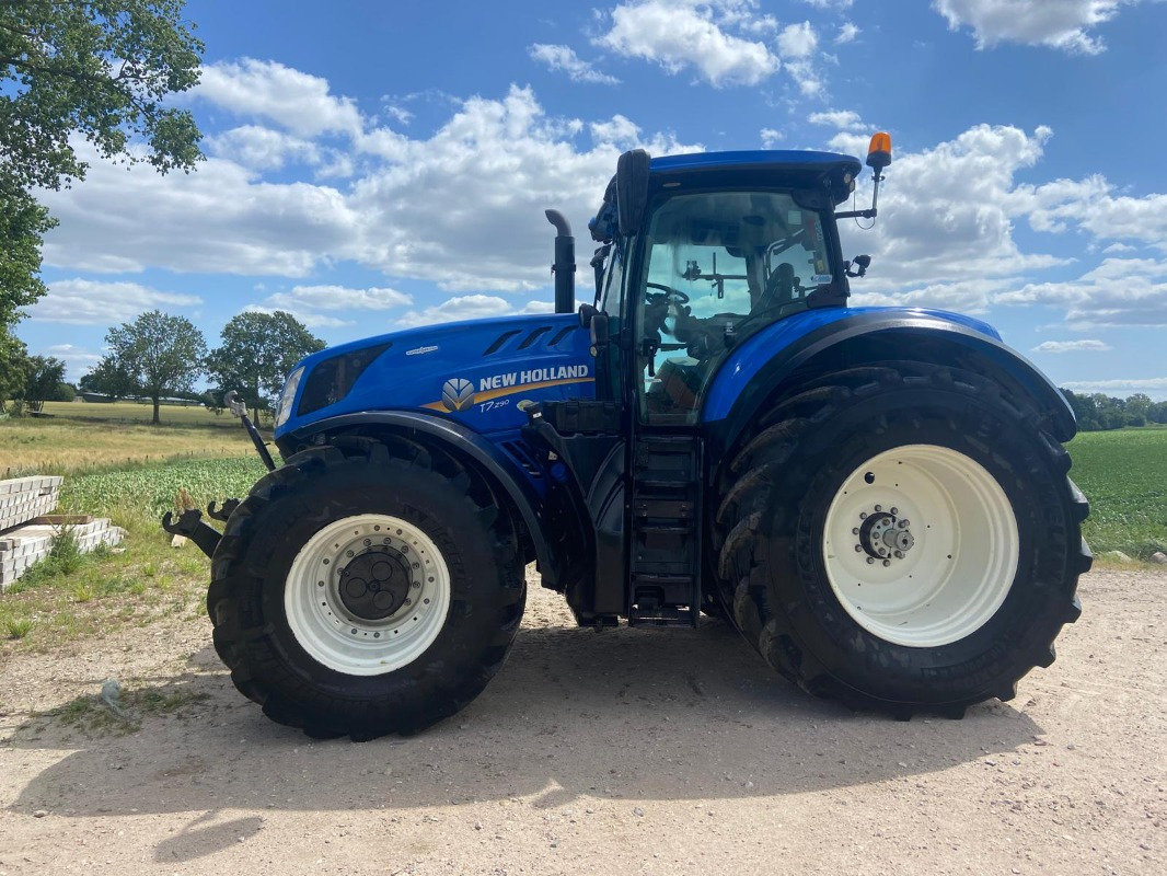 Traktorius New Holland T7.290 AutoCommand: foto 15