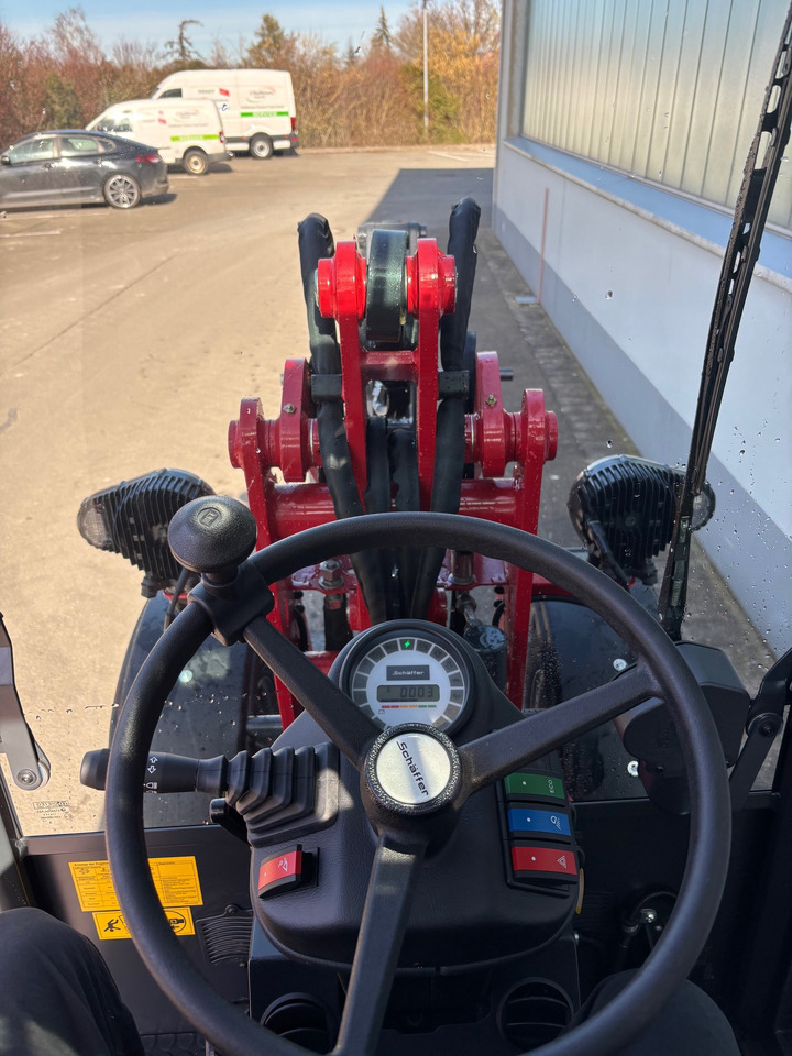 Schäffer Hoflader 23e - Ratinis krautuvas: foto 4 Schäffer Hoflader 23e - Ratinis krautuvas: foto 4