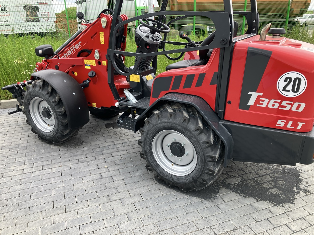 Schäffer Teleradlader Typ 3650 T - Krautuvas: foto 4 Schäffer Teleradlader Typ 3650 T - Krautuvas: foto 4