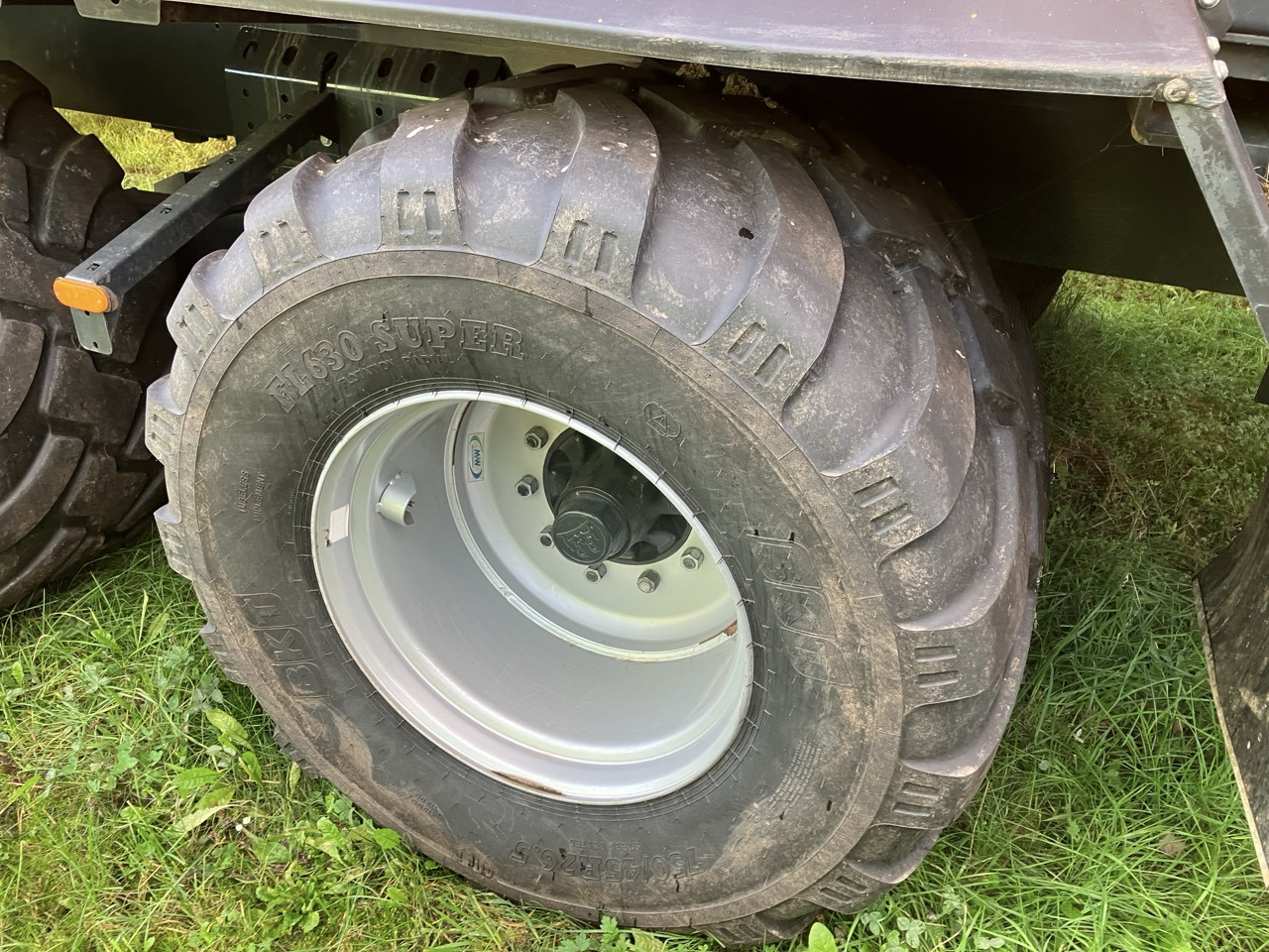 Schuitemaker Siwa 720 W - Savivartė traktorinė priekaba: foto 3 Schuitemaker Siwa 720 W - Savivartė traktorinė priekaba: foto 3