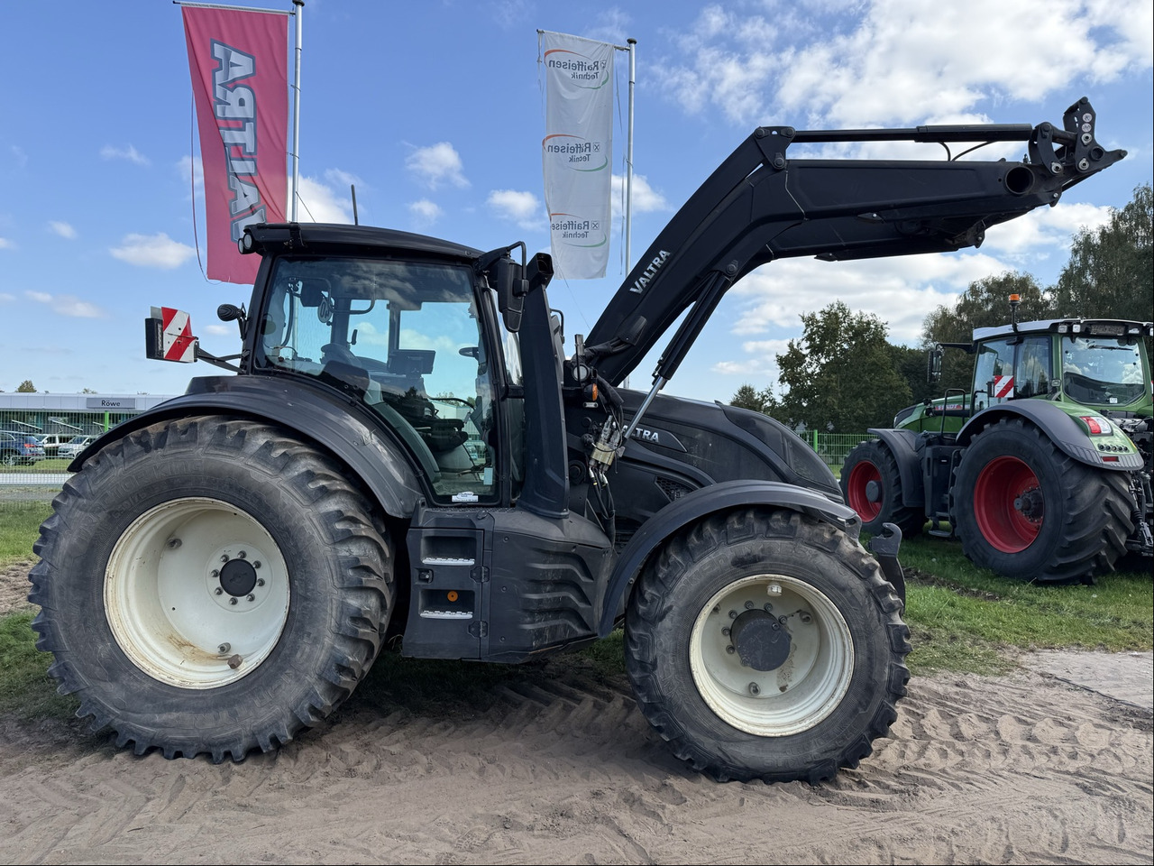 Valtra T 254 Versu - Traktorius: foto 5 Valtra T 254 Versu - Traktorius: foto 5