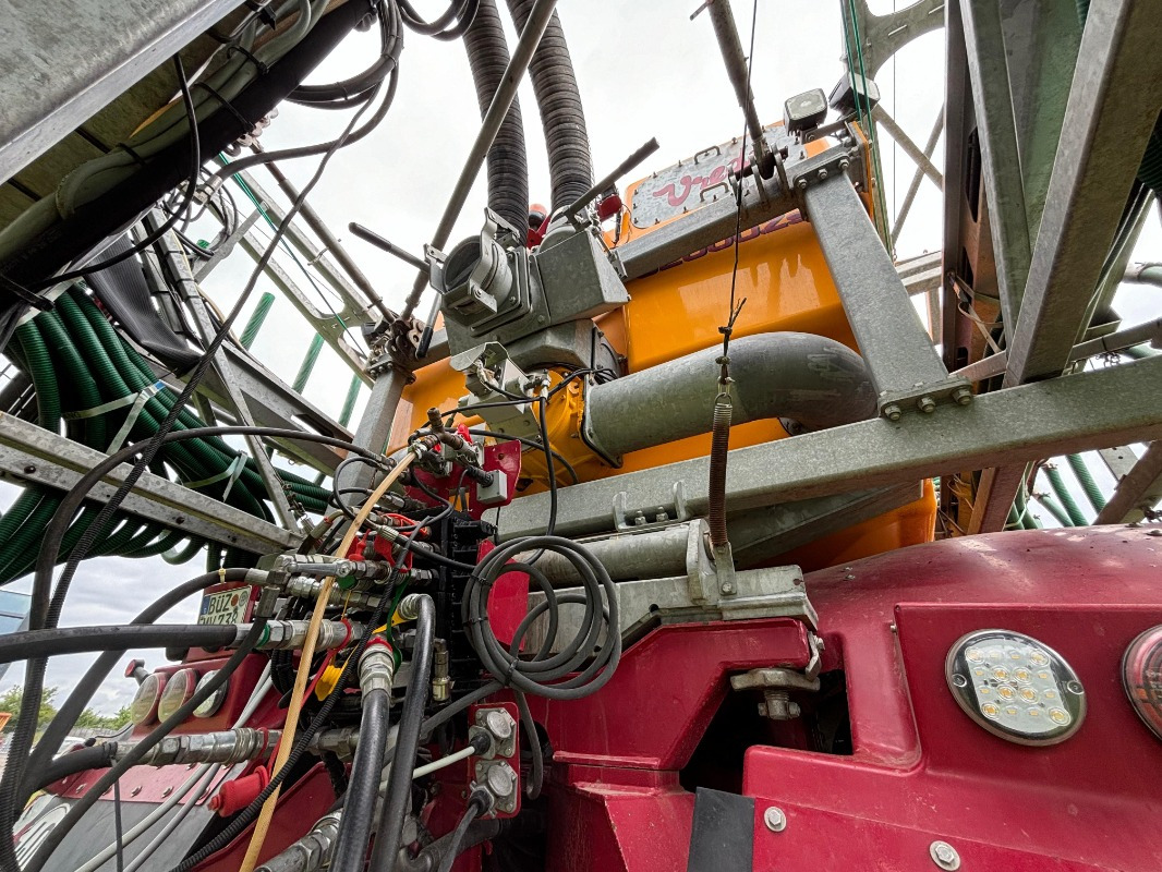 Vredo VT 7138 SWINGMAX36 Gestänge - Trąšų barstytuvas: foto 5 Vredo VT 7138 SWINGMAX36 Gestänge - Trąšų barstytuvas: foto 5