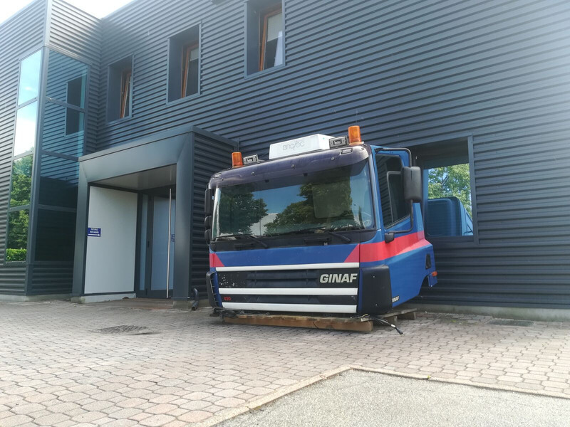 DAF CF65 CF75 CF85 Euro 3 - Kabina ir interjeras - Sunkvežimis: foto 1 DAF CF65 CF75 CF85 Euro 3 - Kabina ir interjeras - Sunkvežimis: foto 1
