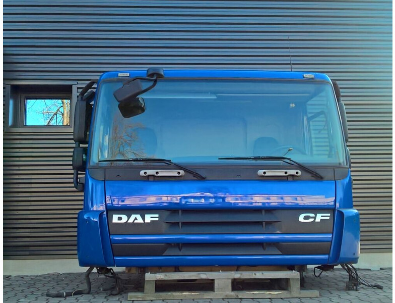 DAF CF65 CF75 CF85 Euro 5 - Kabina ir interjeras - Sunkvežimis: foto 3 DAF CF65 CF75 CF85 Euro 5 - Kabina ir interjeras - Sunkvežimis: foto 3