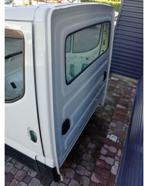 Iveco DAILY Euro 6 - Kabina ir interjeras - Sunkvežimis: foto 3 Iveco DAILY Euro 6 - Kabina ir interjeras - Sunkvežimis: foto 3