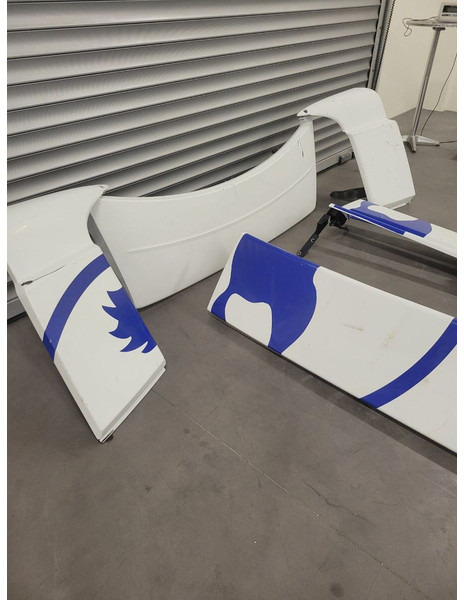 Iveco HiWay - Aerodinamika/ Spoileris - Sunkvežimis: foto 3 Iveco HiWay - Aerodinamika/ Spoileris - Sunkvežimis: foto 3