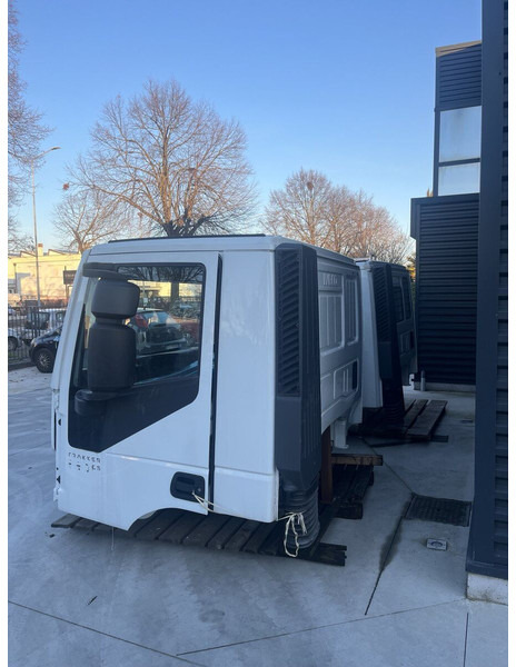 Kabina ir interjeras - Sunkvežimis Iveco X-Way T-Way Trakker: foto 6