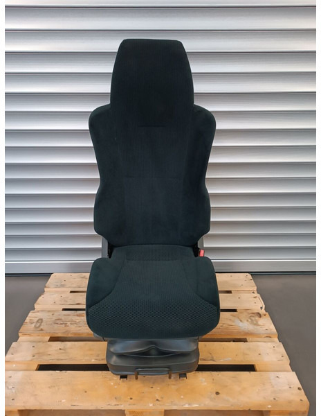 MAN TGX - TGS - Sėdynė - Sunkvežimis: foto 1 MAN TGX - TGS - Sėdynė - Sunkvežimis: foto 1