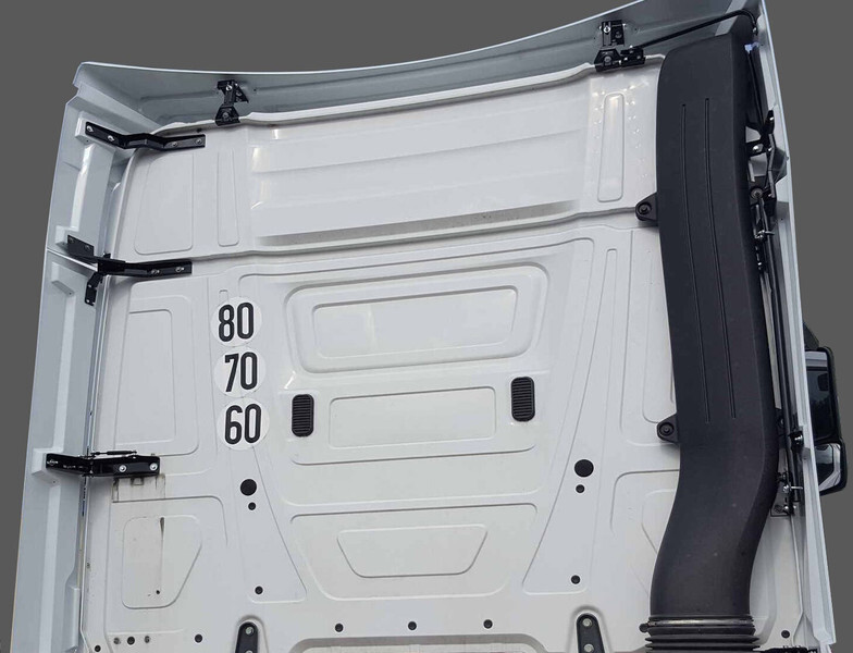 Mercedes-Benz ACTROS StreamSpace - Aerodinamika/ Spoileris - Sunkvežimis: foto 2 Mercedes-Benz ACTROS StreamSpace - Aerodinamika/ Spoileris - Sunkvežimis: foto 2