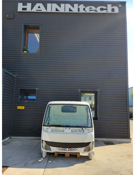 Mitsubishi Fuso RHD - S euro 6 - Kabina ir interjeras - Sunkvežimis: foto 1 Mitsubishi Fuso RHD - S euro 6 - Kabina ir interjeras - Sunkvežimis: foto 1