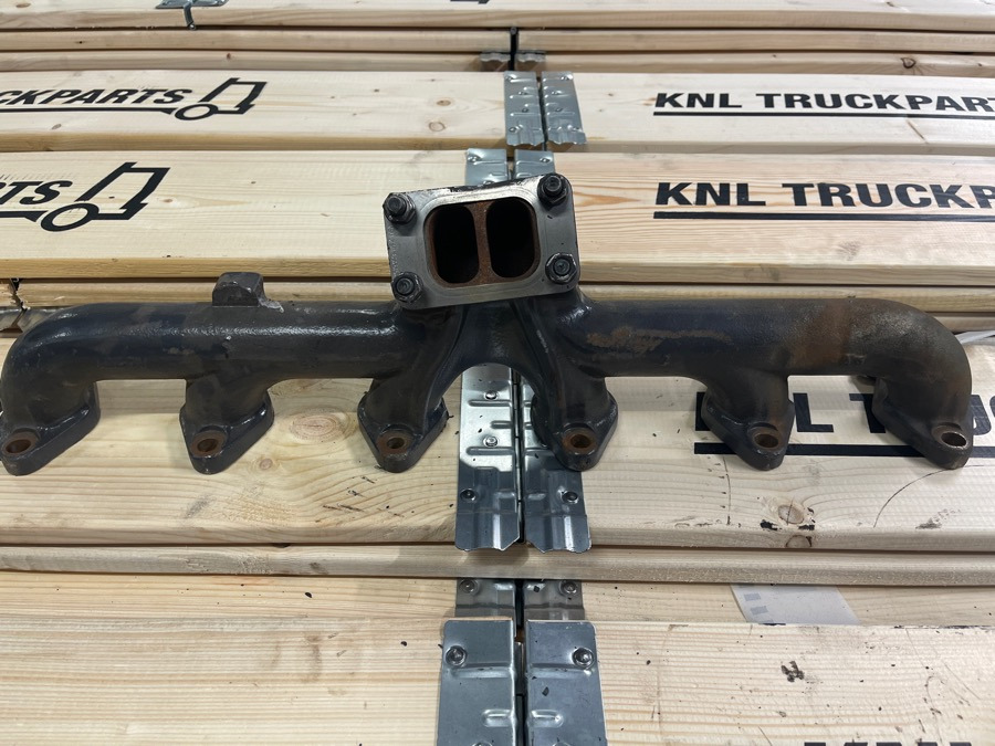 CUMMINGS MANIFOLD 2365054 - Variklis ir dalys - Sunkvežimis: foto 2 CUMMINGS MANIFOLD 2365054 - Variklis ir dalys - Sunkvežimis: foto 2