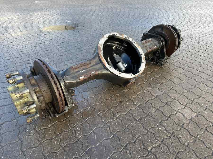 MAN REAR AXLE HY-1350-15 // 81.35401-5800 - Ašis ir dalys - Sunkvežimis: foto 1 MAN REAR AXLE HY-1350-15 // 81.35401-5800 - Ašis ir dalys - Sunkvežimis: foto 1