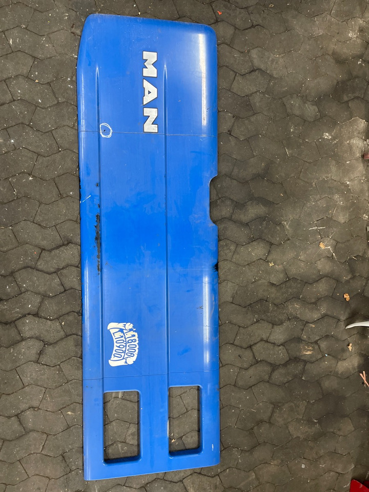 MAN SIDE PANEL 81.41680-0040 - Kėbulas ir išorė - Sunkvežimis: foto 1 MAN SIDE PANEL 81.41680-0040 - Kėbulas ir išorė - Sunkvežimis: foto 1