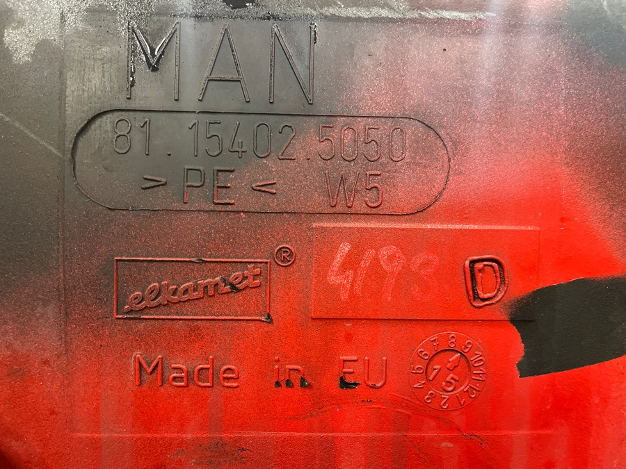 MAN UREA ADBLUE TANK 80L. 81.15402-5050 - Kuro sistema - Sunkvežimis: foto 4 MAN UREA ADBLUE TANK 80L. 81.15402-5050 - Kuro sistema - Sunkvežimis: foto 4