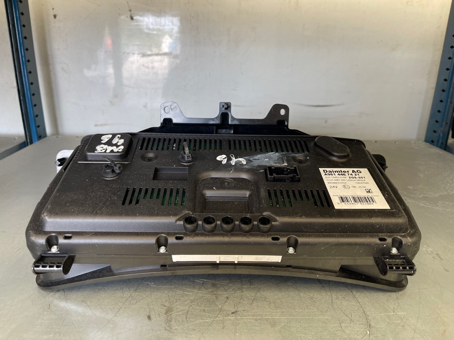 MERCEDES COMBI INSTRUMENT A9614467421 - Kabina ir interjeras - Sunkvežimis: foto 2 MERCEDES COMBI INSTRUMENT A9614467421 - Kabina ir interjeras - Sunkvežimis: foto 2