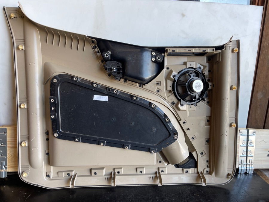 MERCEDES DOOR PANEL A9607271478 - Kabina ir interjeras - Sunkvežimis: foto 1 MERCEDES DOOR PANEL A9607271478 - Kabina ir interjeras - Sunkvežimis: foto 1