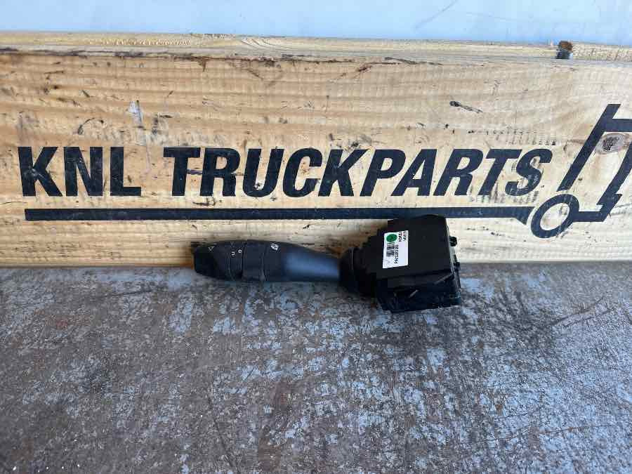 RENAULT LEVER SWITCH 7422007399 - Kabina ir interjeras - Sunkvežimis: foto 1 RENAULT LEVER SWITCH 7422007399 - Kabina ir interjeras - Sunkvežimis: foto 1