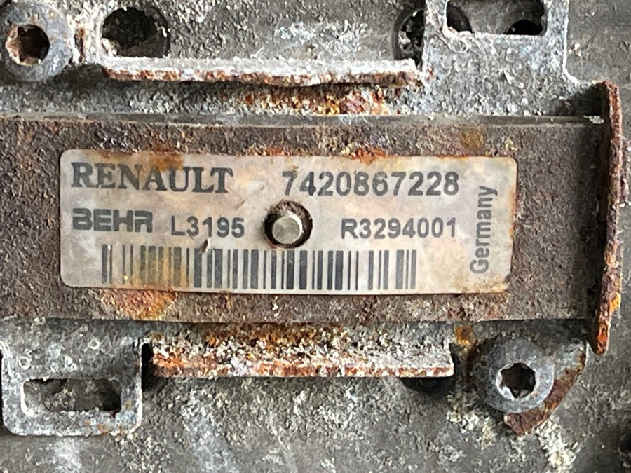 RENAULT VISKOS FAN 7420867228 - Aušinimo sistema - Sunkvežimis: foto 2 RENAULT VISKOS FAN 7420867228 - Aušinimo sistema - Sunkvežimis: foto 2
