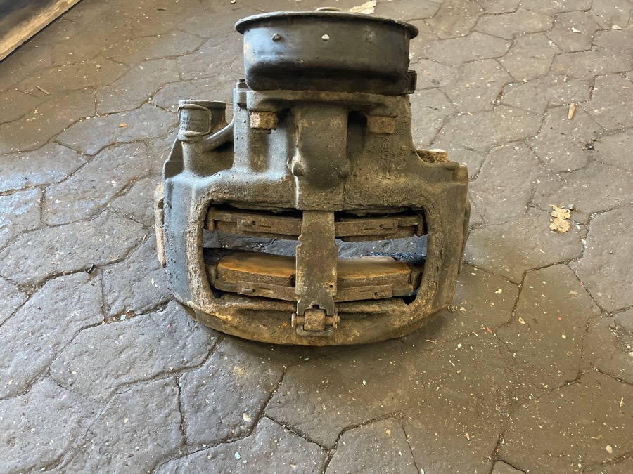 SCANIA BRAKE CALIBER 1928821 - Stabdžių suportas - Sunkvežimis: foto 2 SCANIA BRAKE CALIBER 1928821 - Stabdžių suportas - Sunkvežimis: foto 2