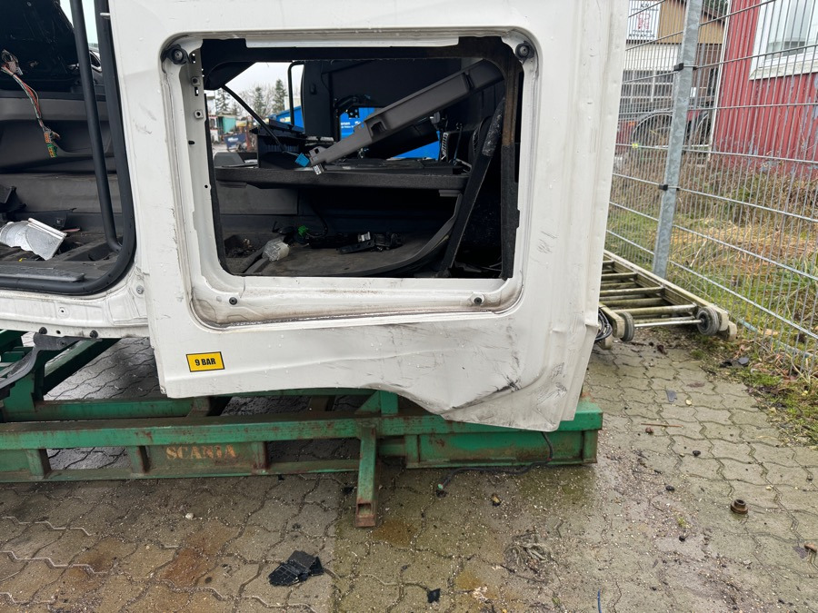 SCANIA CABINE NGR CR20 - Kabina - Sunkvežimis: foto 3 SCANIA CABINE NGR CR20 - Kabina - Sunkvežimis: foto 3