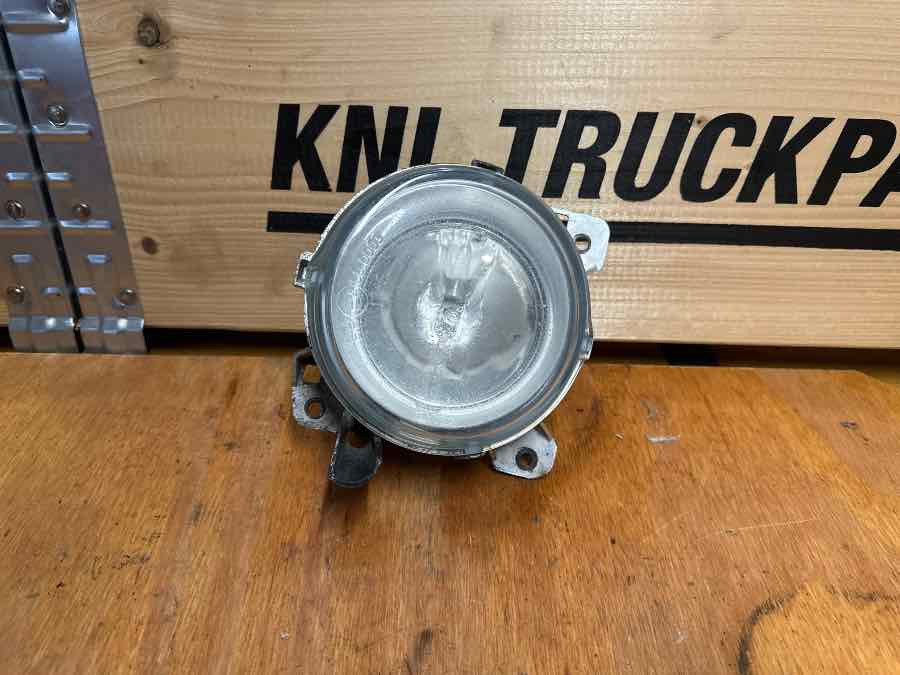 SCANIA FOG LAMP 1852569 - Apšvietimas - Sunkvežimis: foto 1 SCANIA FOG LAMP 1852569 - Apšvietimas - Sunkvežimis: foto 1